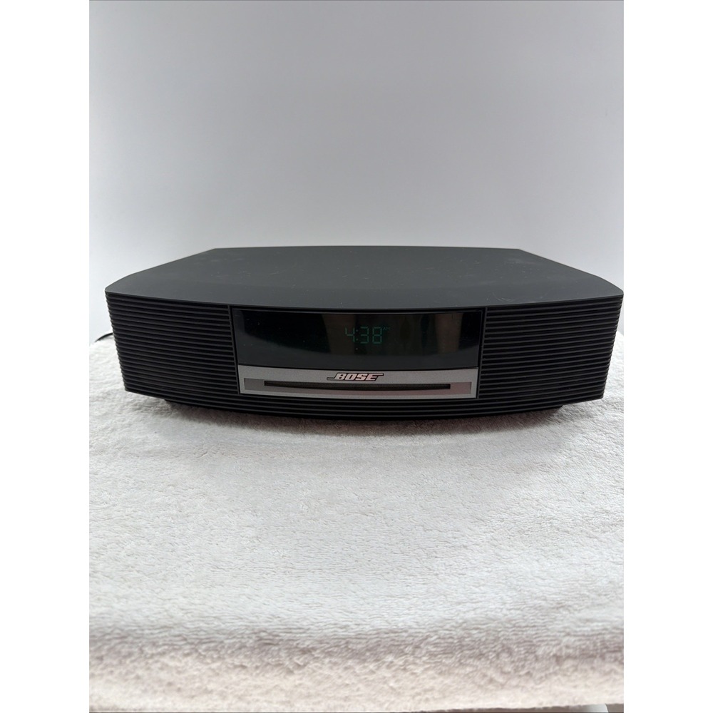 Bose AWRCC1 Wave Music System AM/FM Radio CD Player No Remote Turns On